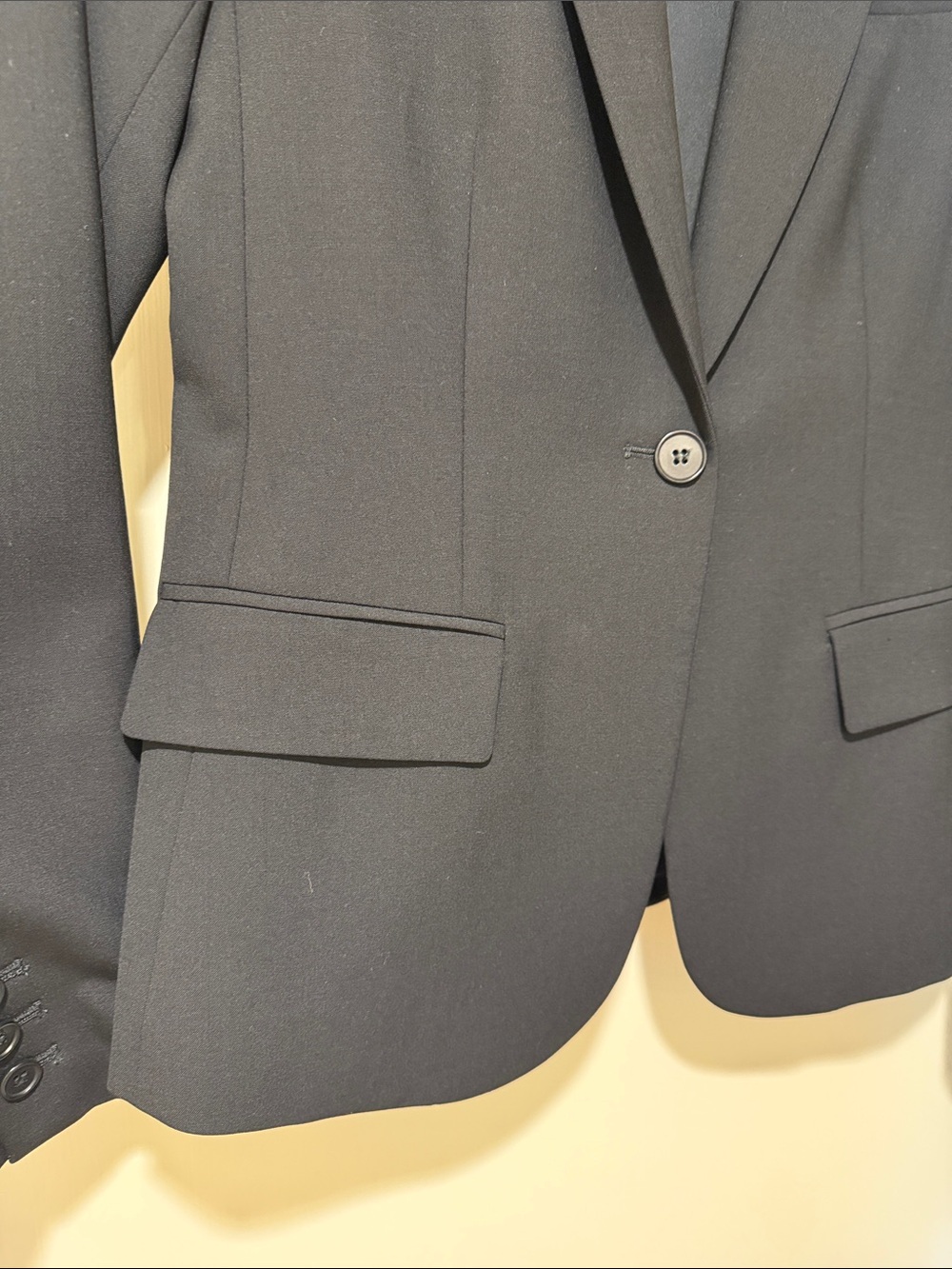Theory Black Single-Button Blazer - Picture 4 of 4